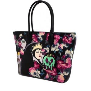 A Disneys villain handbag